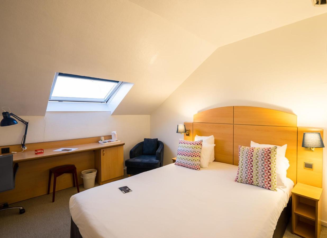 Campanile Montesson - Le Vesinet Hotel Luaran gambar