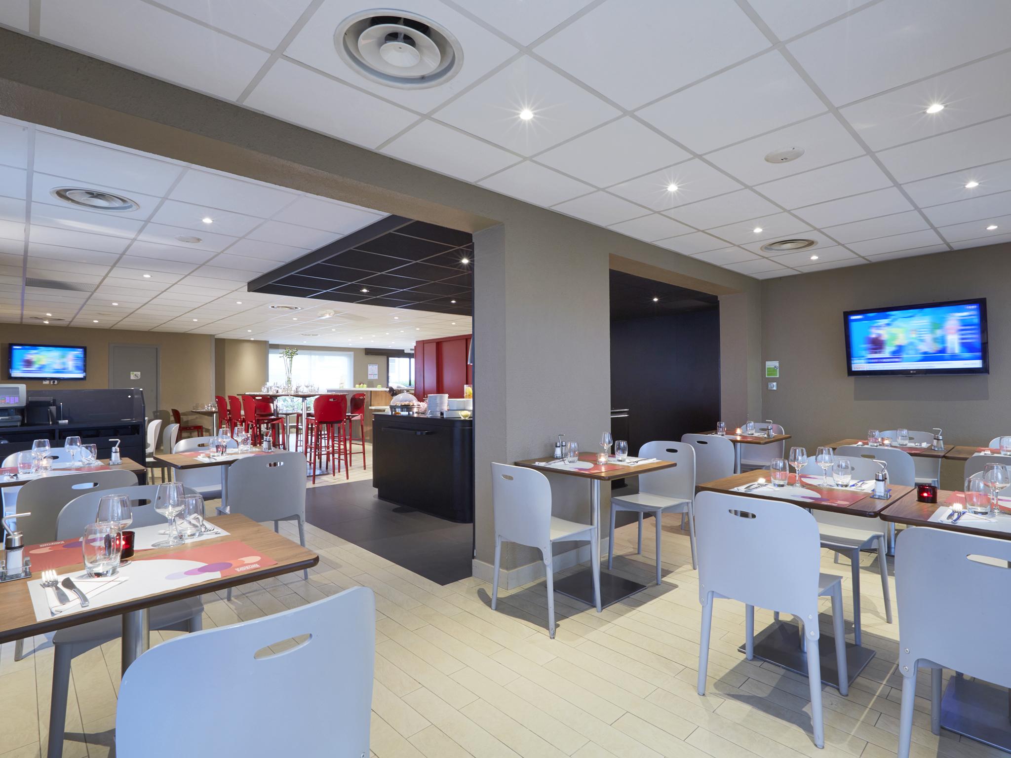 Campanile Montesson - Le Vesinet Hotel Luaran gambar