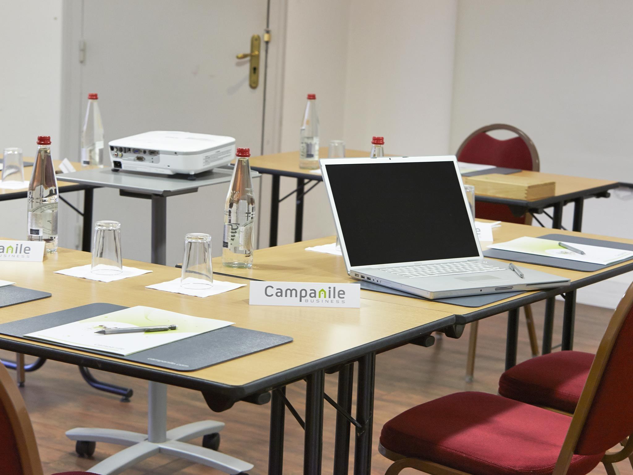 Campanile Montesson - Le Vesinet Hotel Luaran gambar